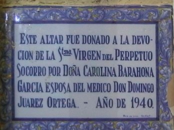 Letrero junto al desaparecido Altar del Perpetuo Socorro en Peraleda