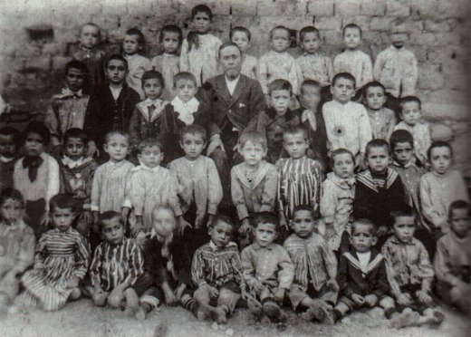 Escuela de niños años 20